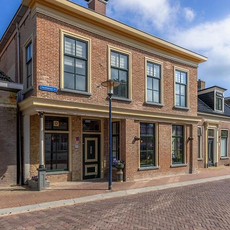 Unieke Bed En Breakfast Met Historisch Verhaal In Ferwert Ferwerd Екстериор снимка